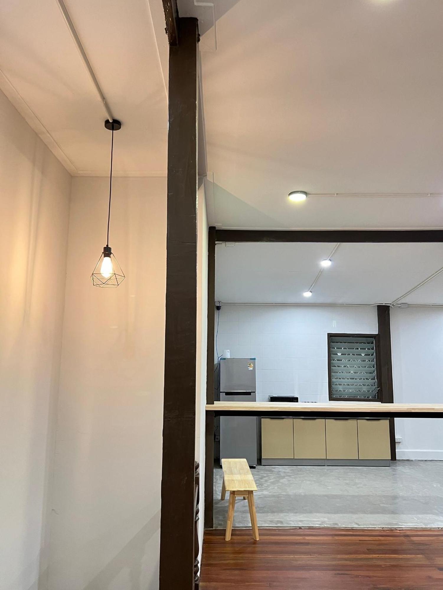 방콕 House Ju 호스텔 외부 사진