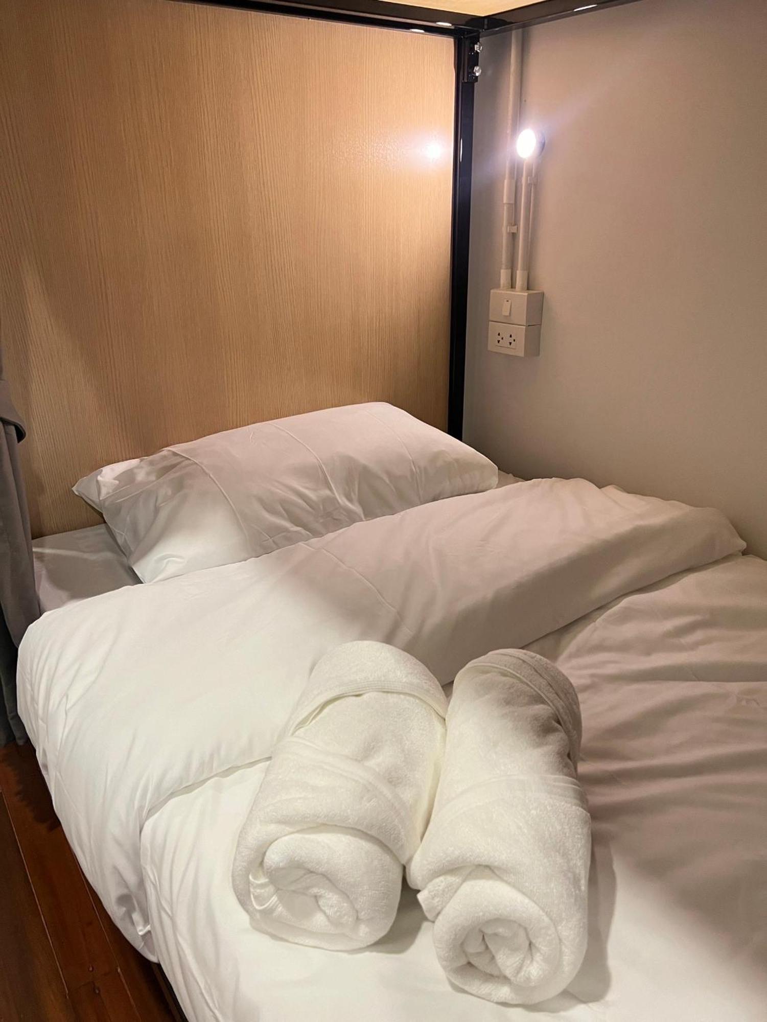 방콕 House Ju 호스텔 외부 사진